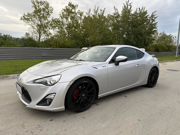 TOYOTA GT86 2013 — imagine 2
