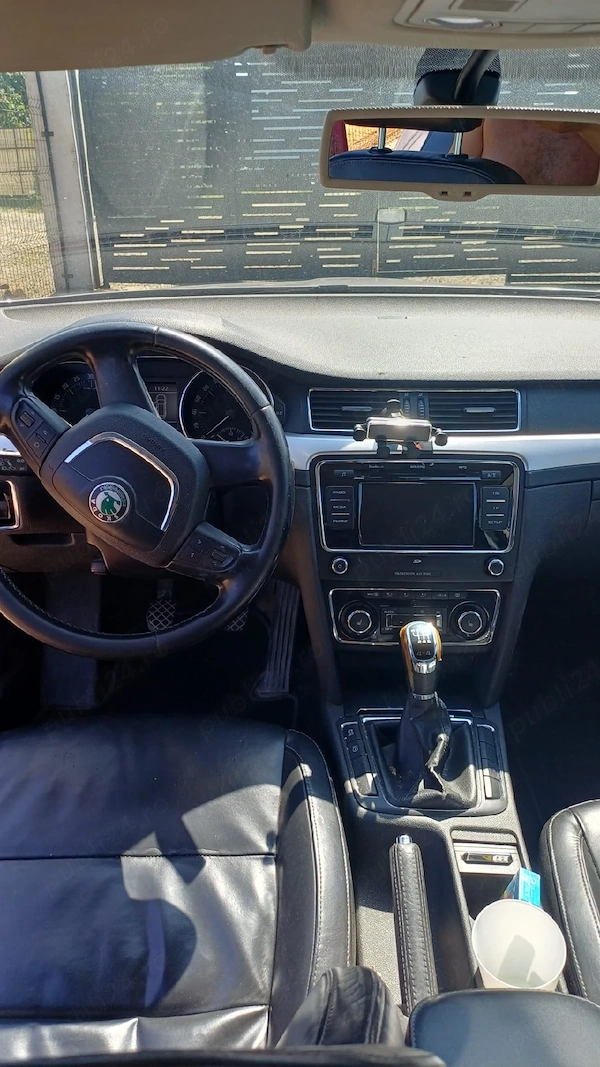 SKODA Superb 2011 — imagine 2