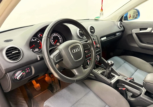 AUDI A3 2010 — imagine 10