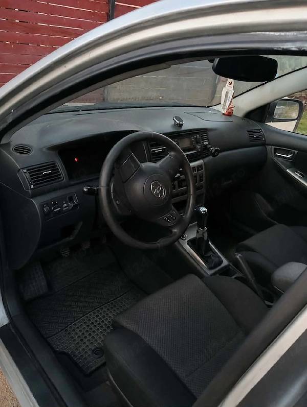 TOYOTA Corolla 2005 — imagine 2