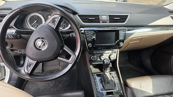 SKODA Superb 2016 — imagine 3