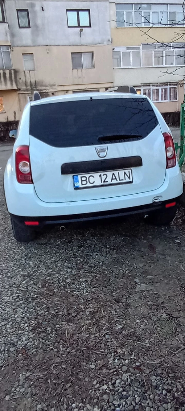 DACIA Duster 2011 — imagine 4