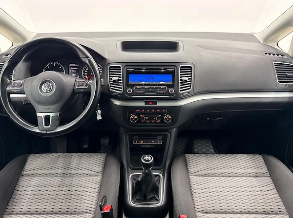 VOLKSWAGEN Sharan 2011 — imagine 14