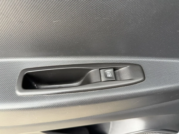 RENAULT Captur 2015 — imagine 13