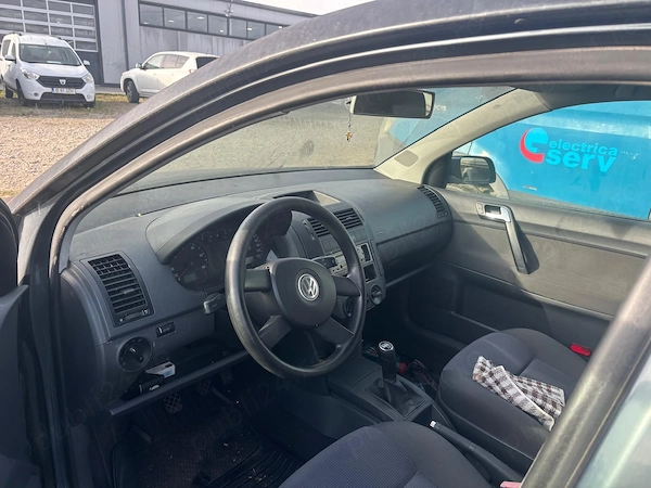 VOLKSWAGEN Polo 2004 — imagine 3