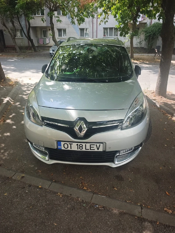 Renault grand scenic Bose