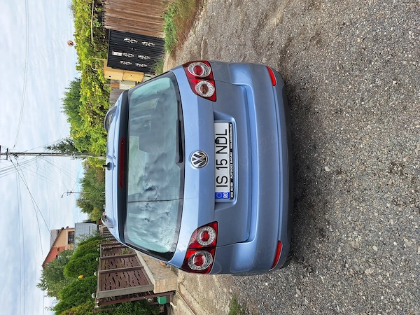 VOLKSWAGEN Golf 2012 — imagine 3