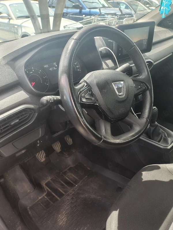 DACIA Logan 2021 — imagine 2