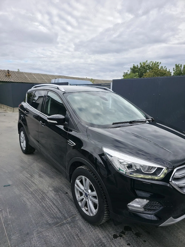 FORD Kuga 2020 — imagine 3