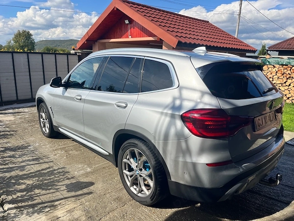 BMW X Series (Generic) 2018 — imagine 2