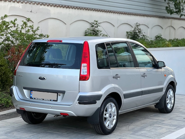FORD Fusion 2008 — imagine 3