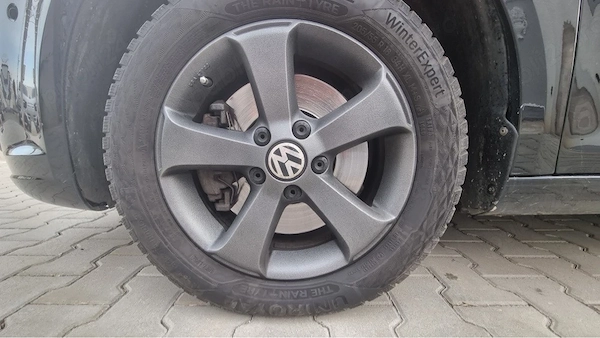VOLKSWAGEN Touran 2013 — imagine 3