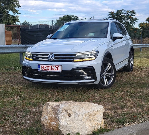 VOLKSWAGEN Tiguan 2019 — imagine 3