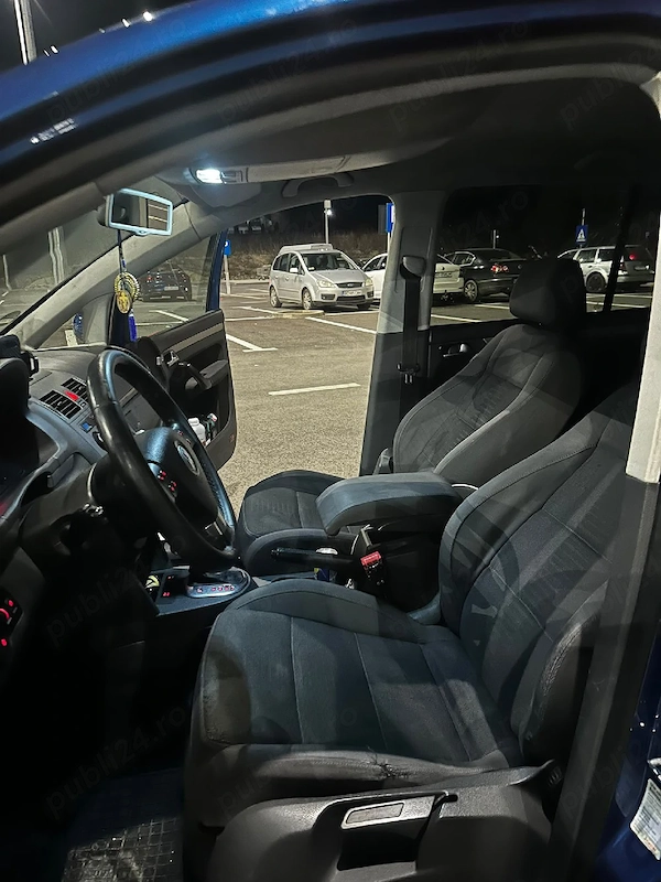 VOLKSWAGEN Touran 2010 — imagine 2