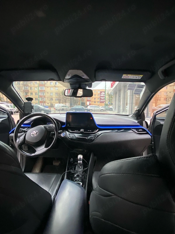 TOYOTA C-HR 2018 — imagine 6