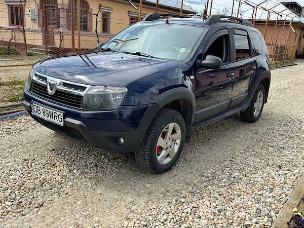 DACIA Duster 2012 — imagine 3