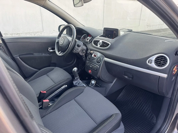 RENAULT Clio 2012 — imagine 3