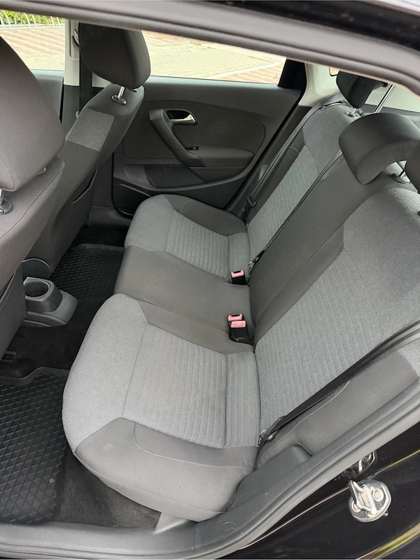 VOLKSWAGEN Polo 2010 — imagine 4