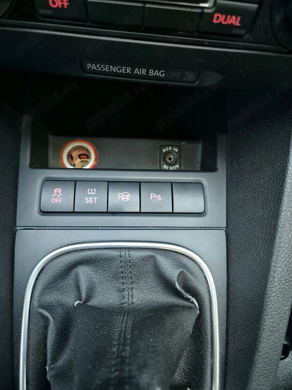 VOLKSWAGEN Jetta 2012 — imagine 6