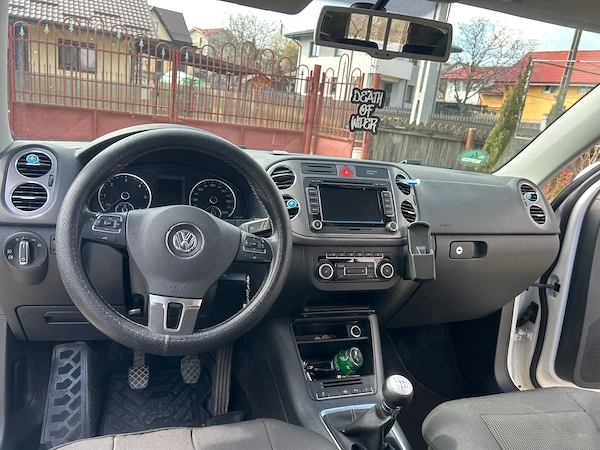 VOLKSWAGEN Tiguan 2011 — imagine 6