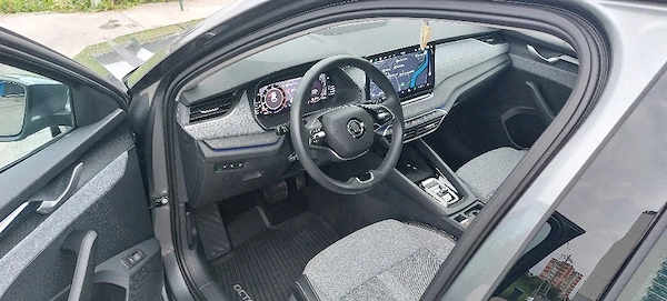 SKODA Octavia 2024 — imagine 7