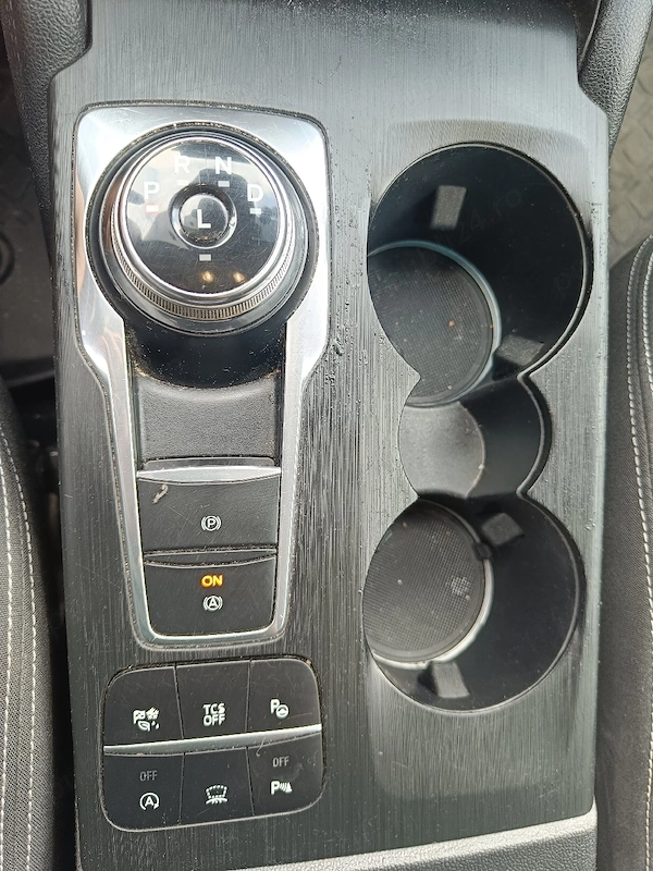 FORD Focus 2020 — imagine 5