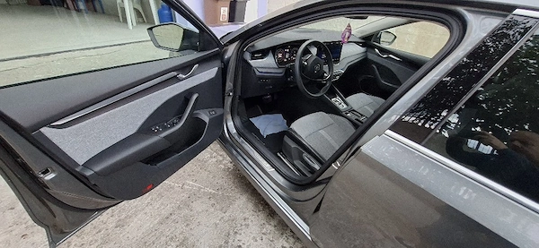 SKODA Octavia 2024 — imagine 7