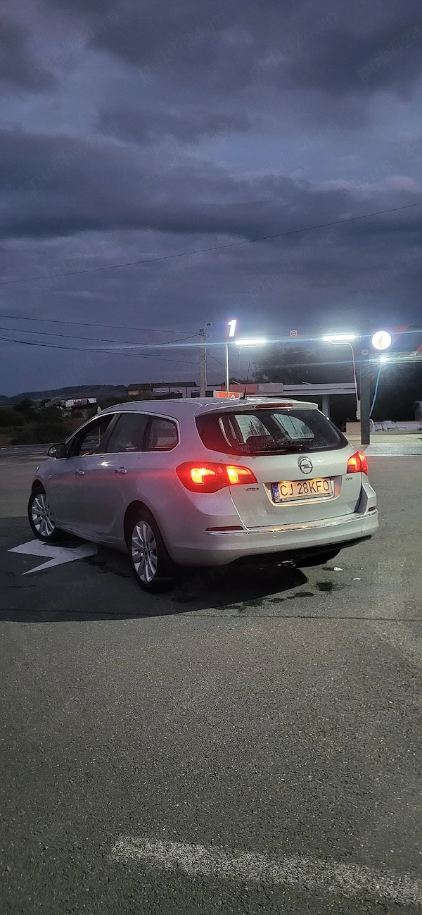 OPEL Astra 2013 — imagine 3