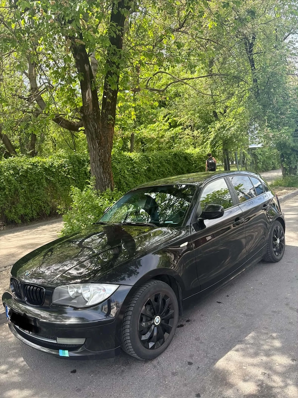 BMW 1 Series 2010 — imagine 3