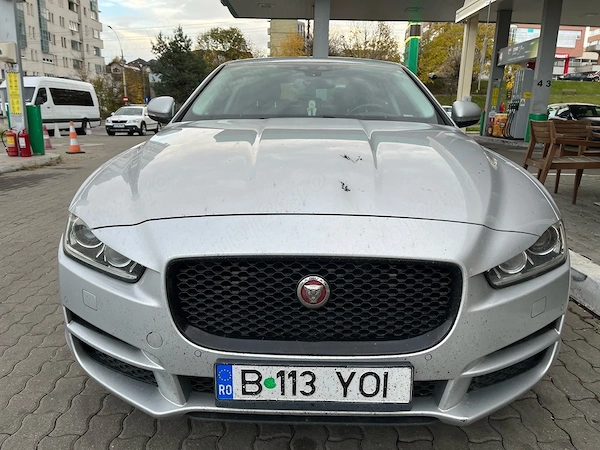Jaguar XE 2016, automat 2.0d 180CP, FULL+Piele, Bi-Xenon, factura TVA