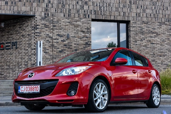 Mazda 3 Exclusiv Edițion 2014 Klima 1,6i EURO 5 !!!