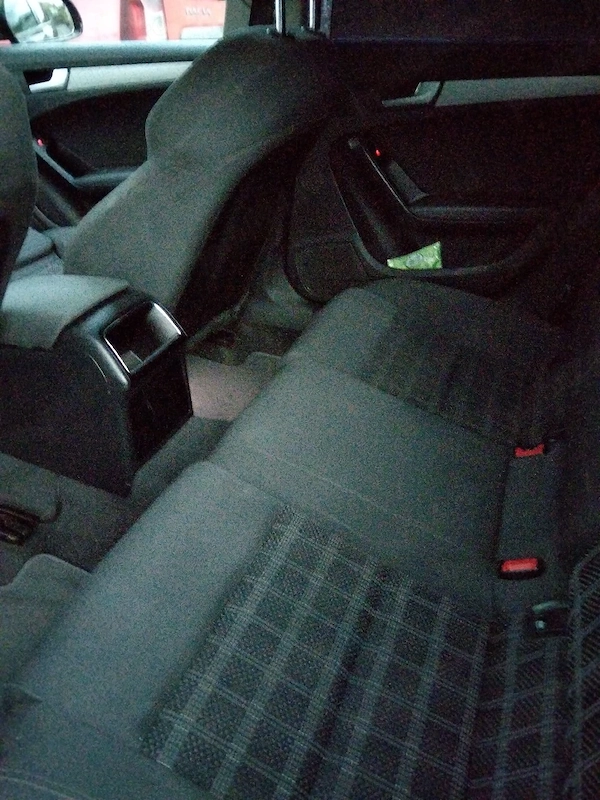 AUDI A4 2010 — imagine 4