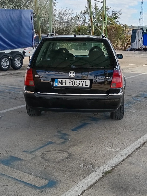 VOLKSWAGEN Golf 2003 — imagine 4