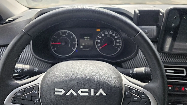 DACIA Logan 2024 — imagine 4