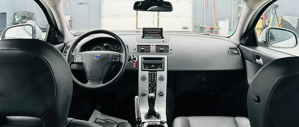 VOLVO V50 2010 — imagine 6