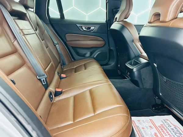 VOLVO V60 2019 — imagine 7