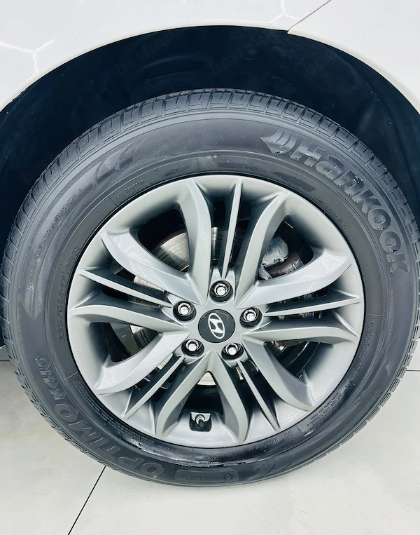HYUNDAI ix35 2015 — imagine 9