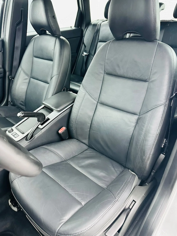 VOLVO V50 2010 — imagine 16