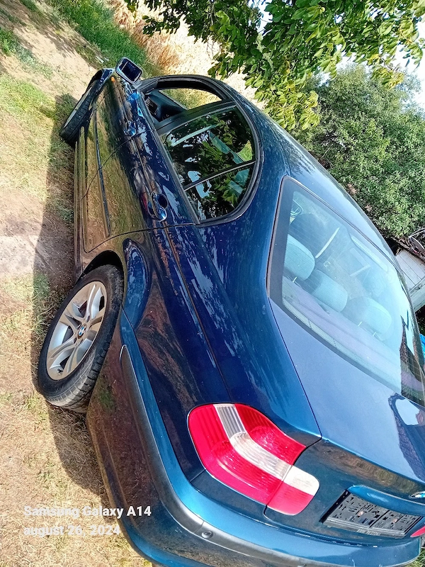 BMW 3 Series 2004 — imagine 5