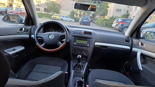 SKODA Octavia 2007 — imagine 4
