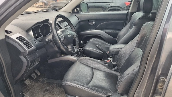 MITSUBISHI Outlander 2007 — imagine 7