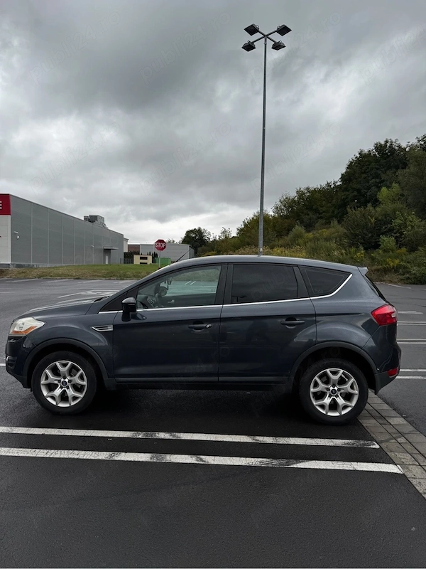 FORD Kuga 2010 — imagine 2