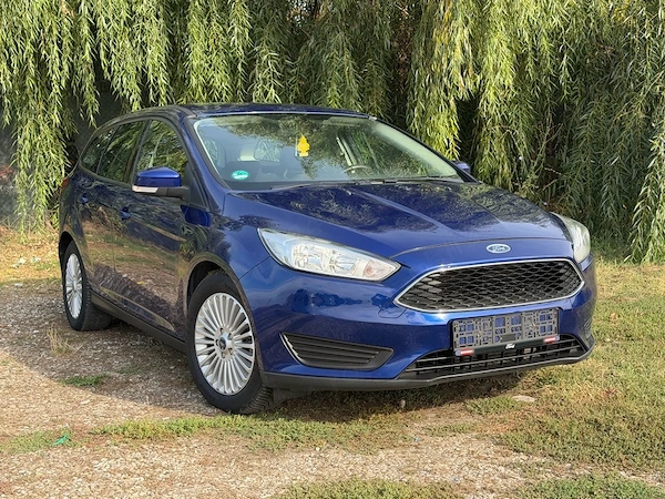 FORD Focus 2015 — imagine 5