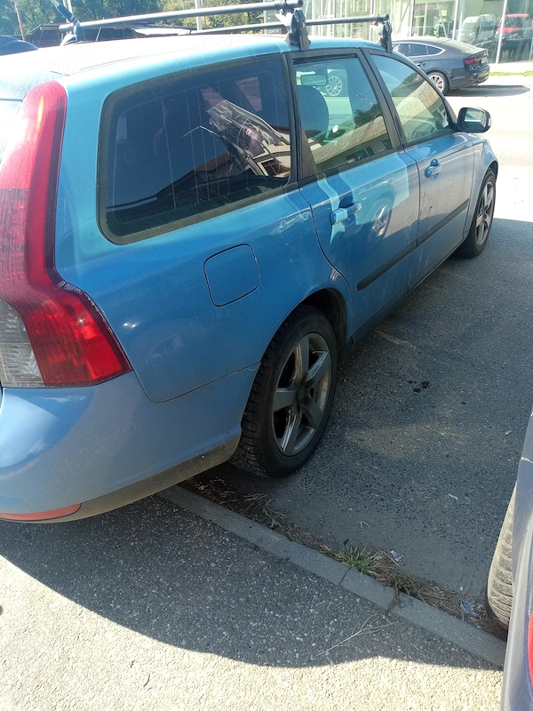 VOLVO V50 2009 — imagine 4