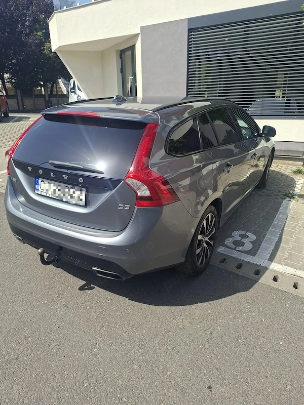 VOLVO V60 2016 — imagine 4