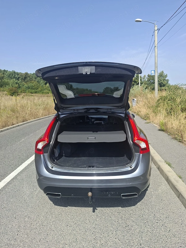 VOLVO V60 2016 — imagine 6