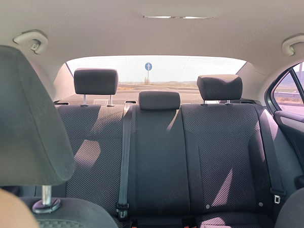 VOLKSWAGEN Jetta 2014 — imagine 8