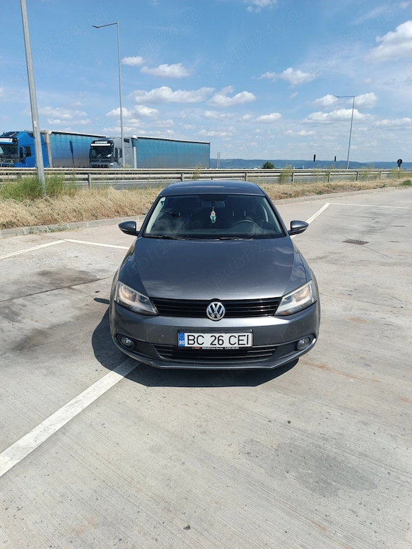 VOLKSWAGEN Jetta 2014 — imagine 5