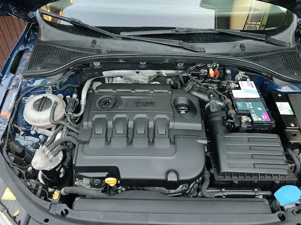 SKODA Octavia 2015 — imagine 3