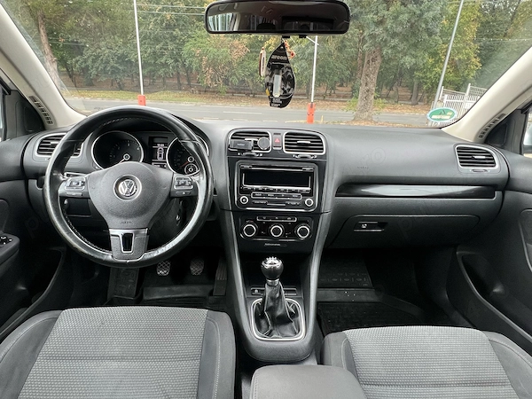 VOLKSWAGEN Golf 2012 — imagine 7